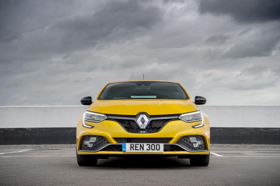  Renault Megane R.S. 300 Trophy 2019 года  (UK) (фото 25 из 40)
